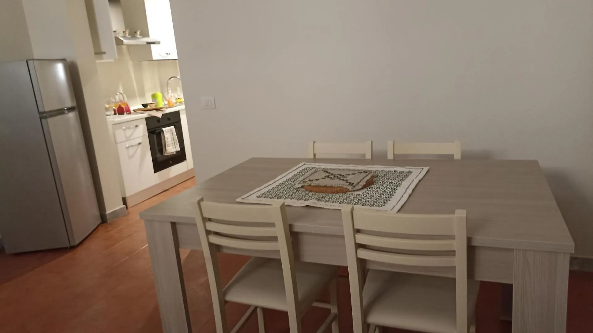 Gem In The City Center Of Lucca With Air Conditioning - Exclusive Ground Floor House Inside The Walls Close To Botanical Garden And Piazza San Martinoヴィラ 別荘