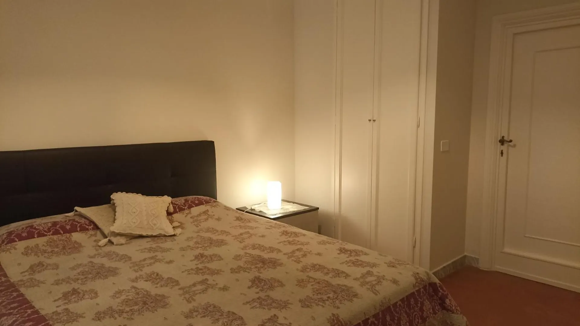 Gem In The City Center Of Lucca With Air Conditioning - Exclusive Ground Floor House Inside The Walls Close To Botanical Garden And Piazza San Martinoヴィラ 別荘